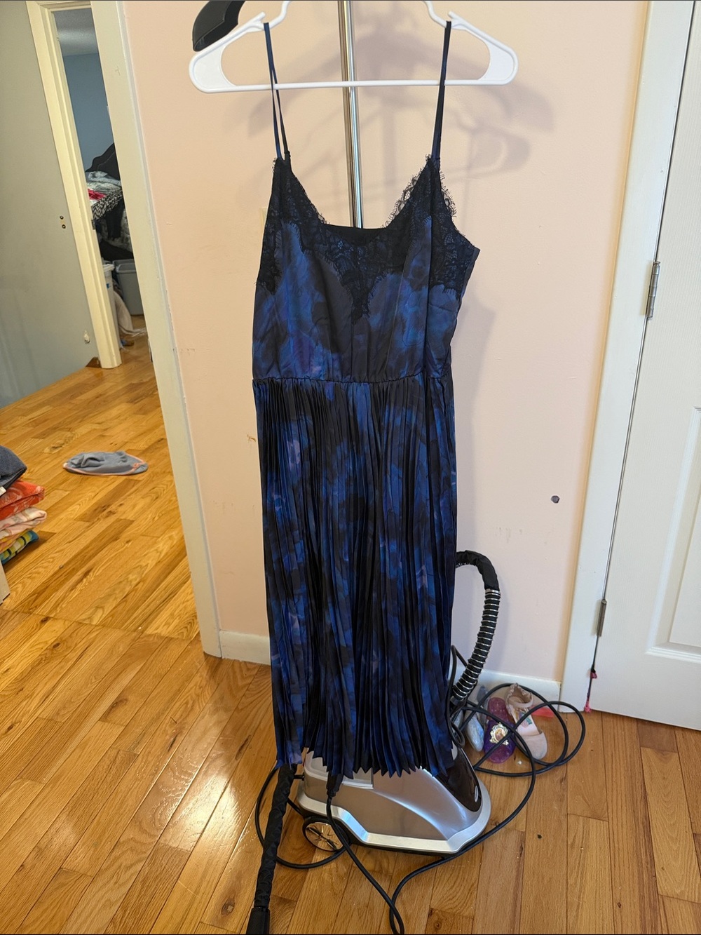 Lace-Trim Navy Blue Pleated Maxi Dress